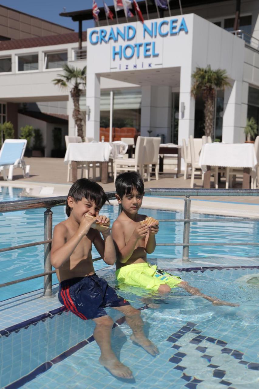 Grand Nicea Hotel Iznik Bagian luar foto